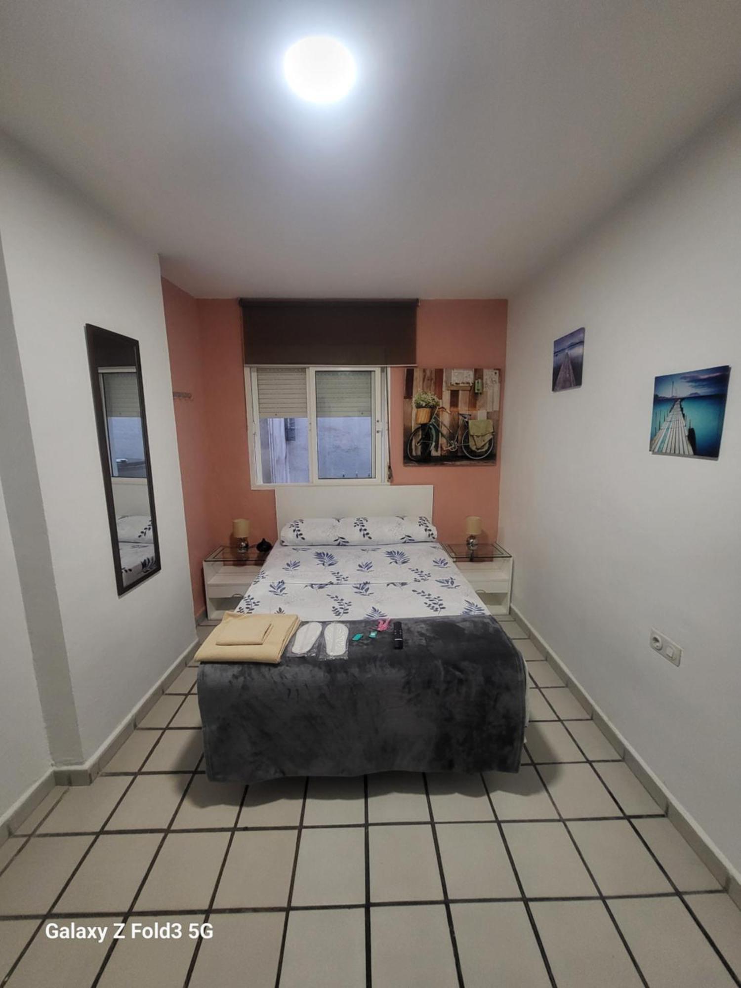 Habitacion Muy Centrica. Granada Esterno foto