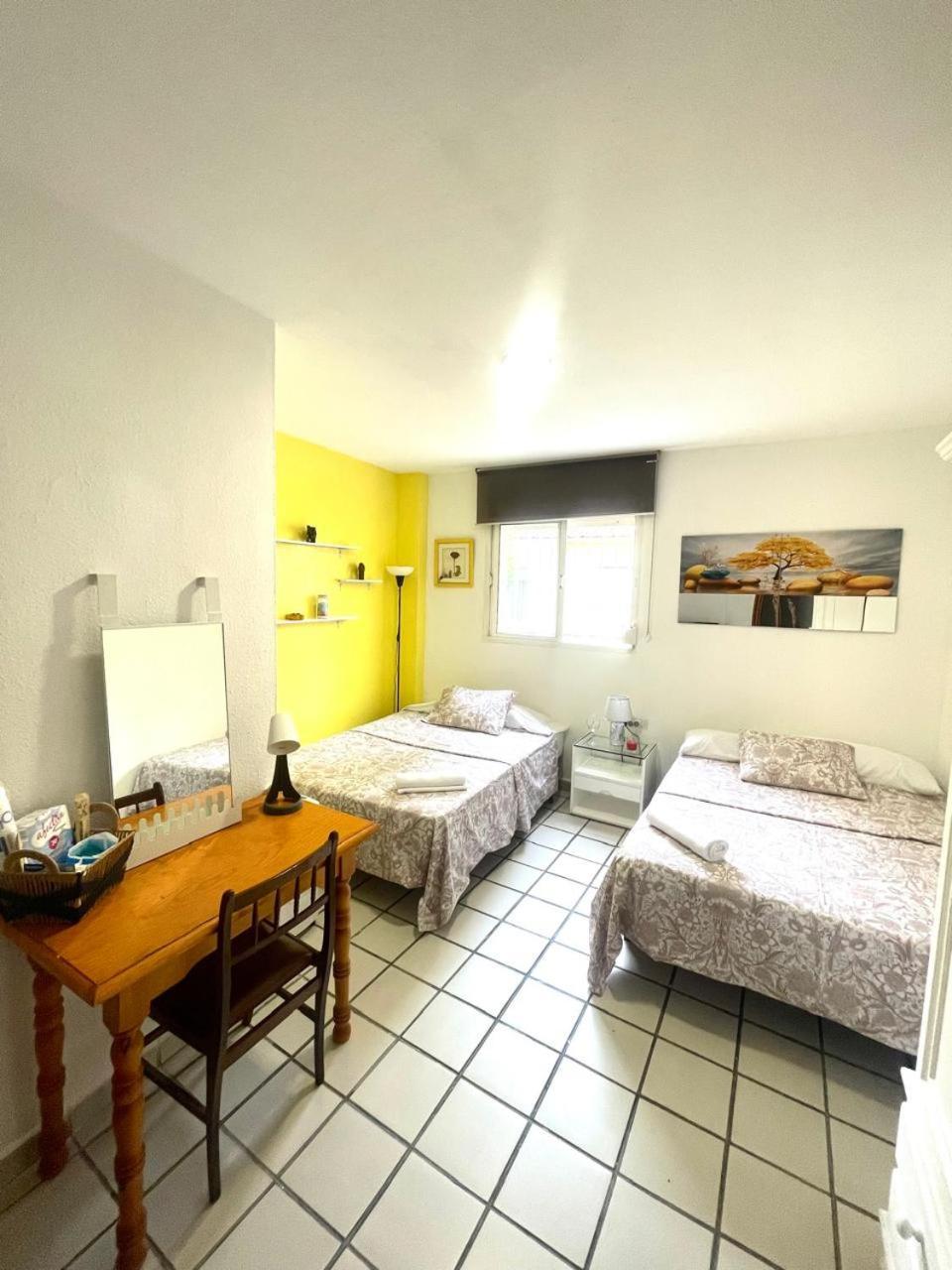 Habitacion Muy Centrica. Granada Esterno foto